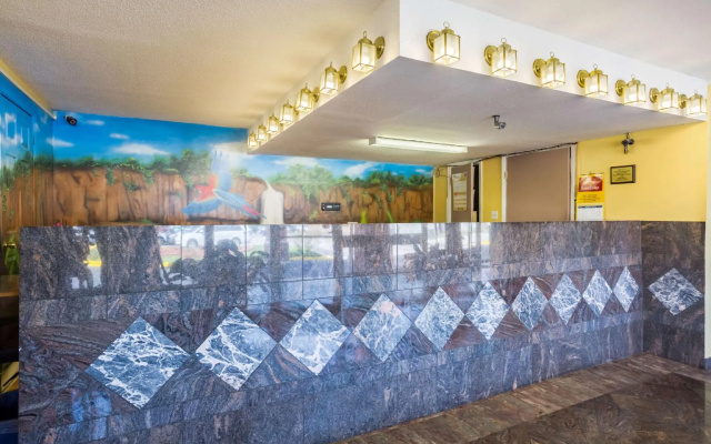 Econo Lodge Decatur South