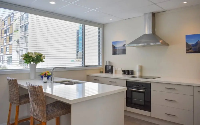 Perfect Ponsonby 2 Bedroom Loft Style Apartment With Parking