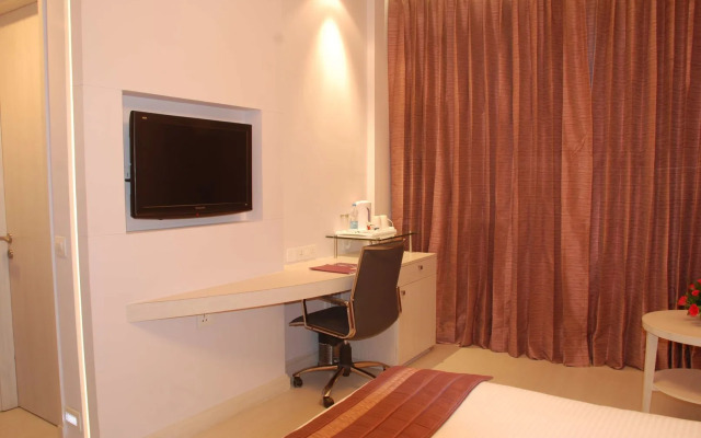 Sarovar Portico Naraina Delhi