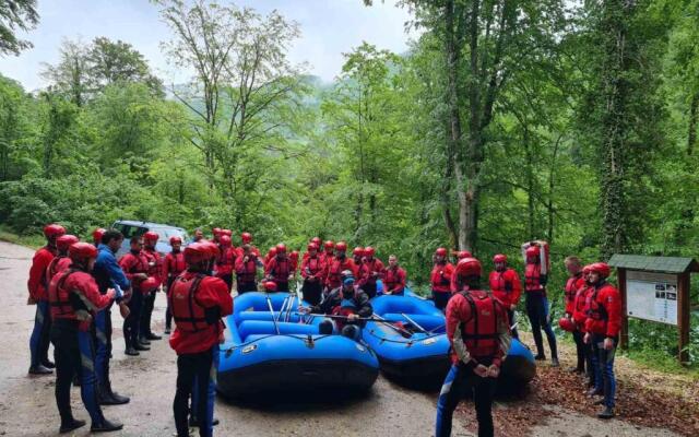 Rafting Blue River Tara