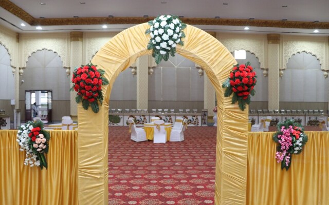 Gadiraju Palace Convention Centre & Hotel