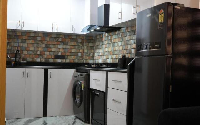 Service Apartment
