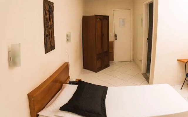 Stratus Vila Hotel