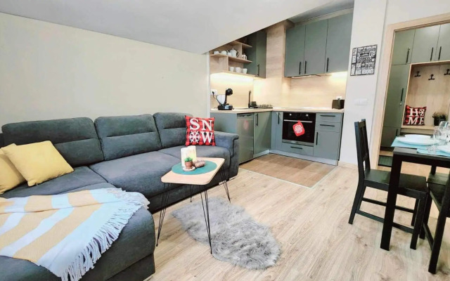 Арборо Боровец Гардънс Е 68