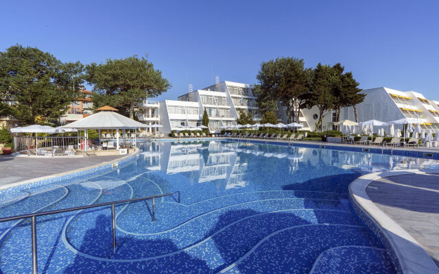 AluaSun Helios Beach – All Inclusive