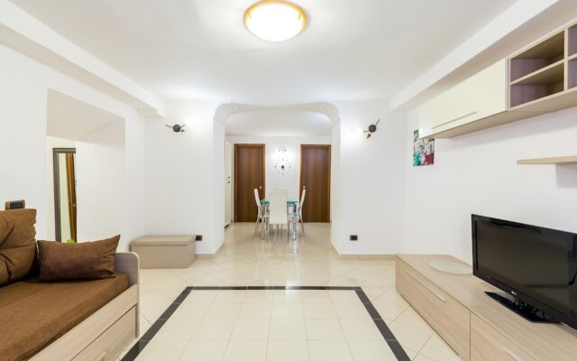 QS1 - Indipendent Flat in Center