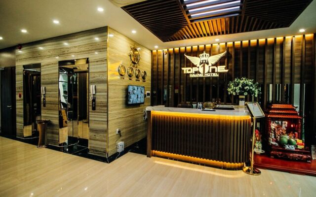 Top One Halong Hotel