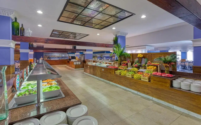 Playacalida Hotel