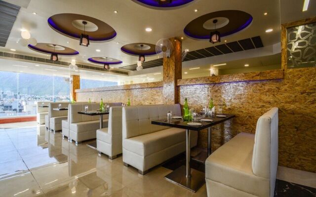 OYO 22205 Hotel Atlantica