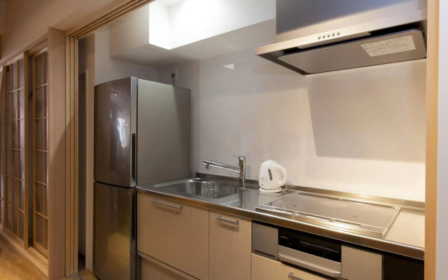 ENAKA Asakusa Central Hostel