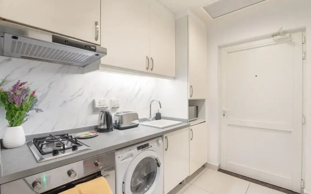 Tranquil Studio With Unmatched Ocean Views in Palm