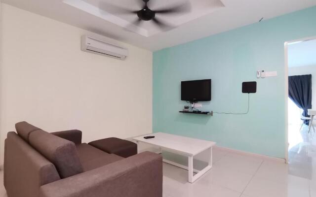 Marina Island Lumut Homestay by Goopro