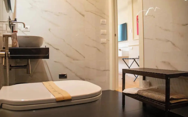 MARI Luxury Rooms and Suites