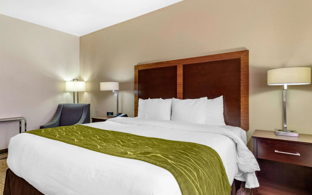 Comfort Inn & Suites Eagle Pass