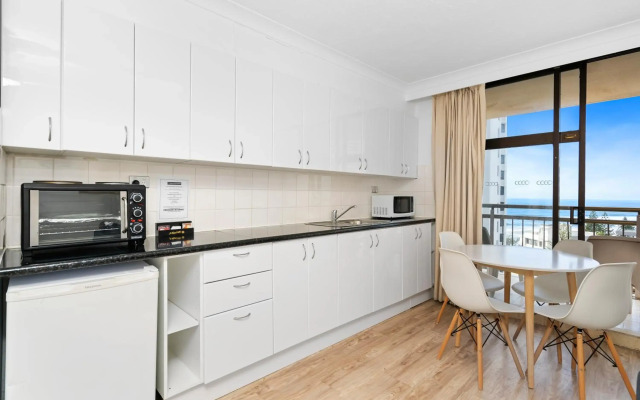 Beachcomber Surfers Paradise