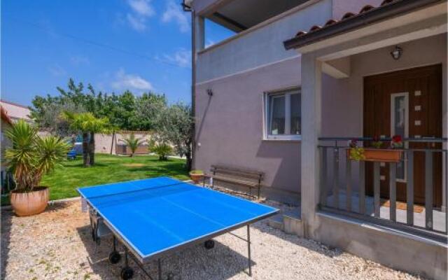 Four Bedroom Holiday Home in Medulin