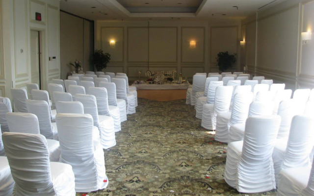 Hôtel Chateauneuf Gatineau—Ottawa