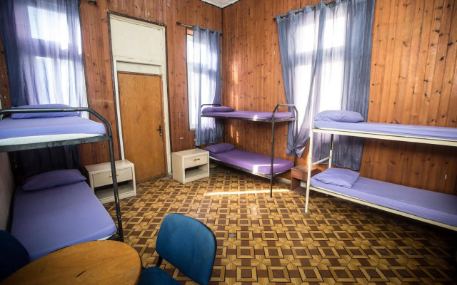 Momos Hostel