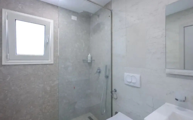 Beach Room 02 in Durr s