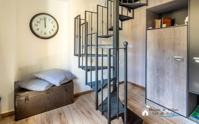 Sr-i754-trap53at - Orange Syracuse