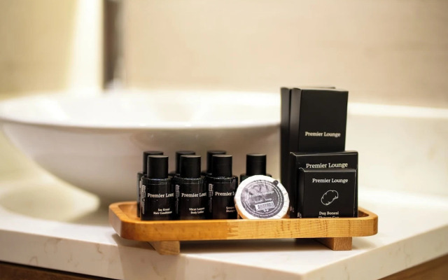 Premier Lounge Hotel