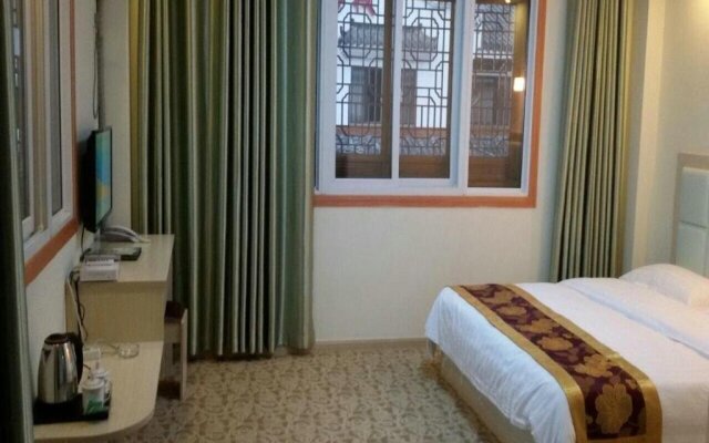 Chizhou Xiaocunzhilian Business Hotel