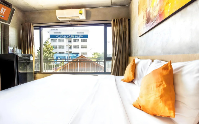 B2 Mahidol Boutique & Budget Hotel