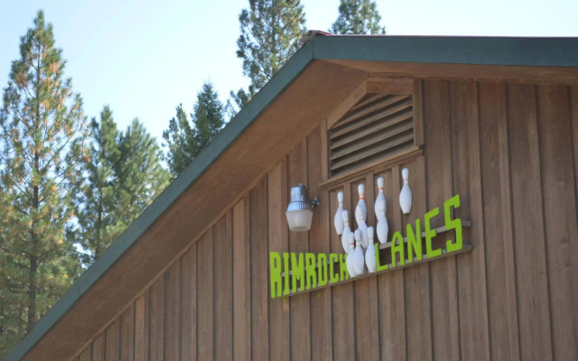 Rimrock Lodge