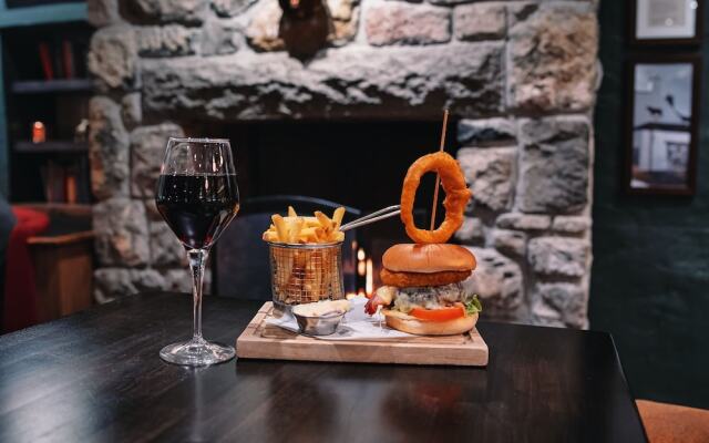 The Bull and Townhouse, Beaumaris- The Inn Collection Group