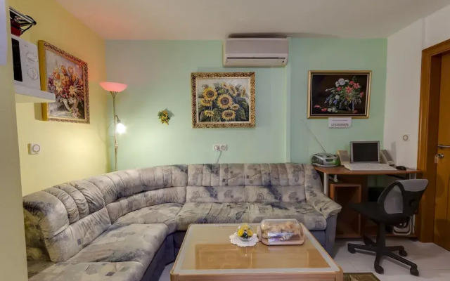 Rooms & Apartments Jana