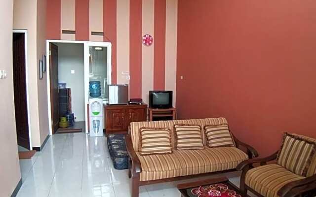 Ken's Villa 8