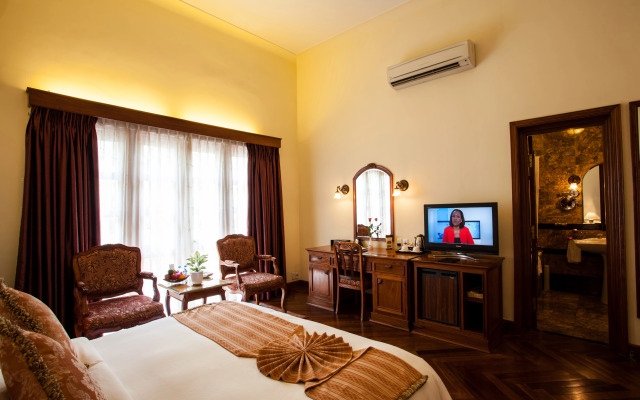 Hotel Majestic Saigon