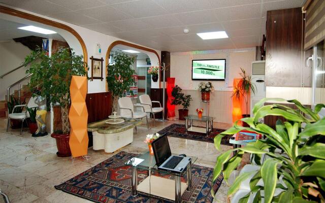 Lara Diamond Hotel