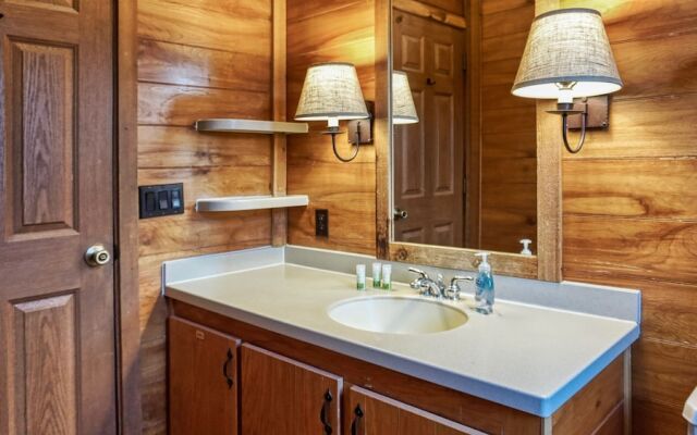 Lake Seminole Country Cabins