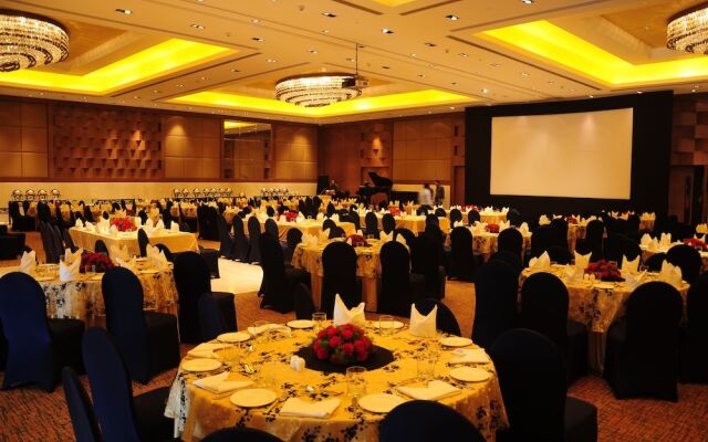 The Lalit Chandigarh