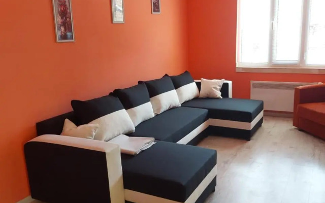 Viktoria House