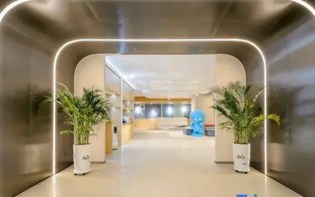 Homeinn · neo (Huludao Railway Station)