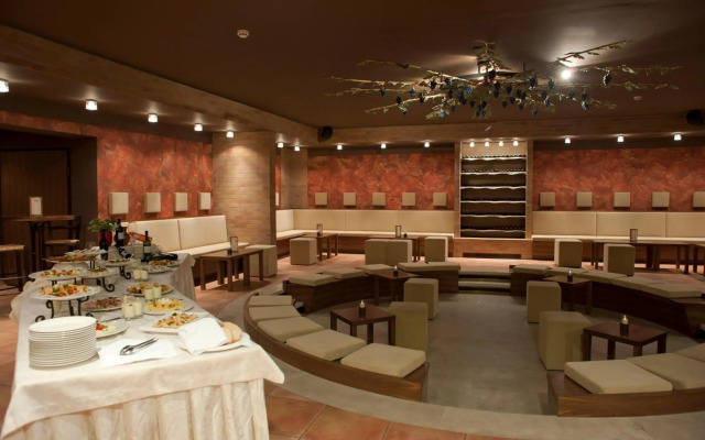 Spik Alpine Wellness Resort