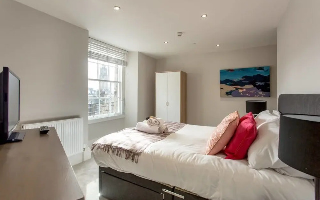 Heart of the City Luxury 3 Bedroom Apartment