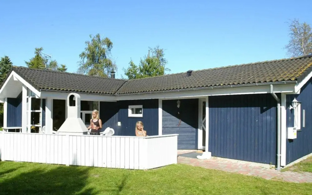 12 Person Holiday Home in Vaeggerlose-by Traum