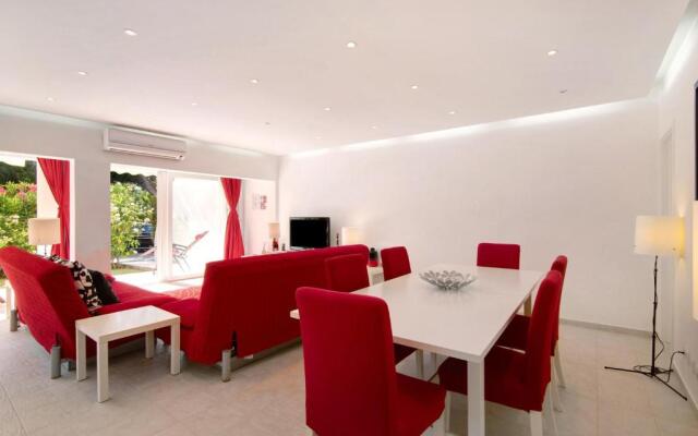 Large apartment in Vale do Lobo