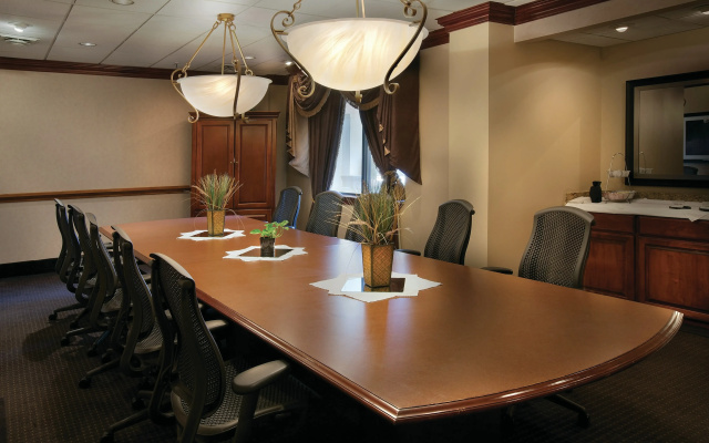 Embassy Suites by Hilton Greensboro Airport