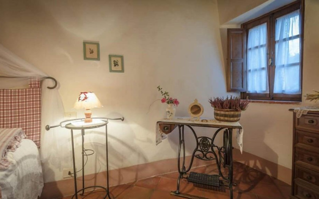 Verdidea - Podere Contignano (up to 21 people)