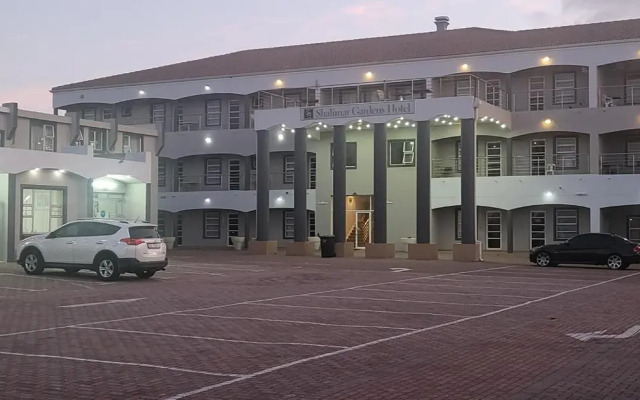 Shalimar Gardens Hotel