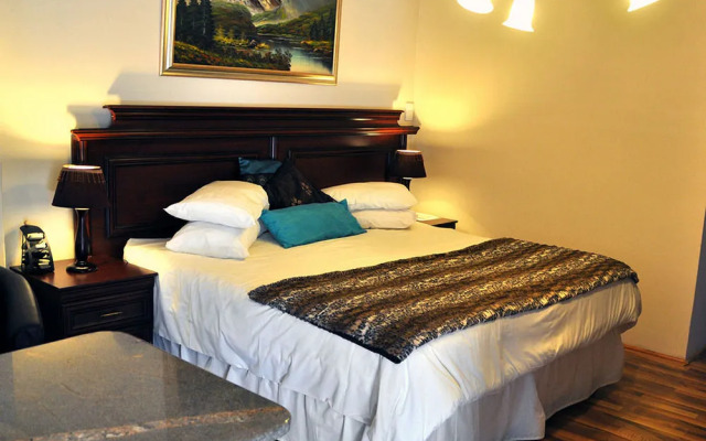 Cape Wine Route Guest House