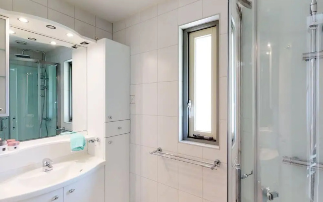 Comfortable villa with a dishwasher, at the Veerse Meer