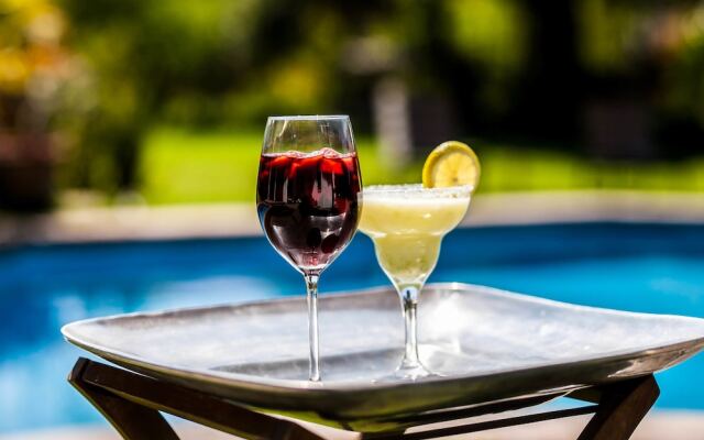 Casa Flor De Mayo - Spa & Boutique