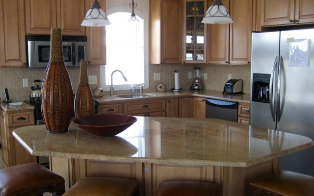 OC2226 Wesley Ave-2nd-Floor