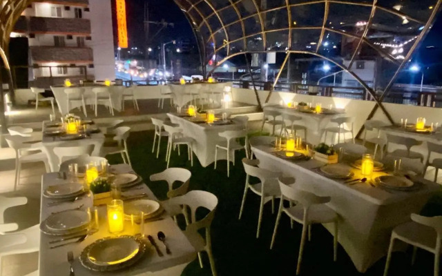 Aurora Suites Pasay