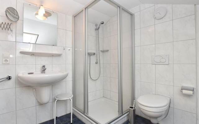 Quaint Apartment in Rerik near Sea